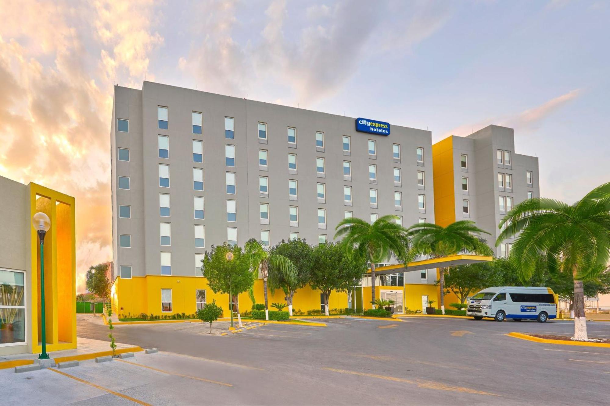 City Express By Marriott Monterrey Aeropuerto Apodaca Dış mekan fotoğraf